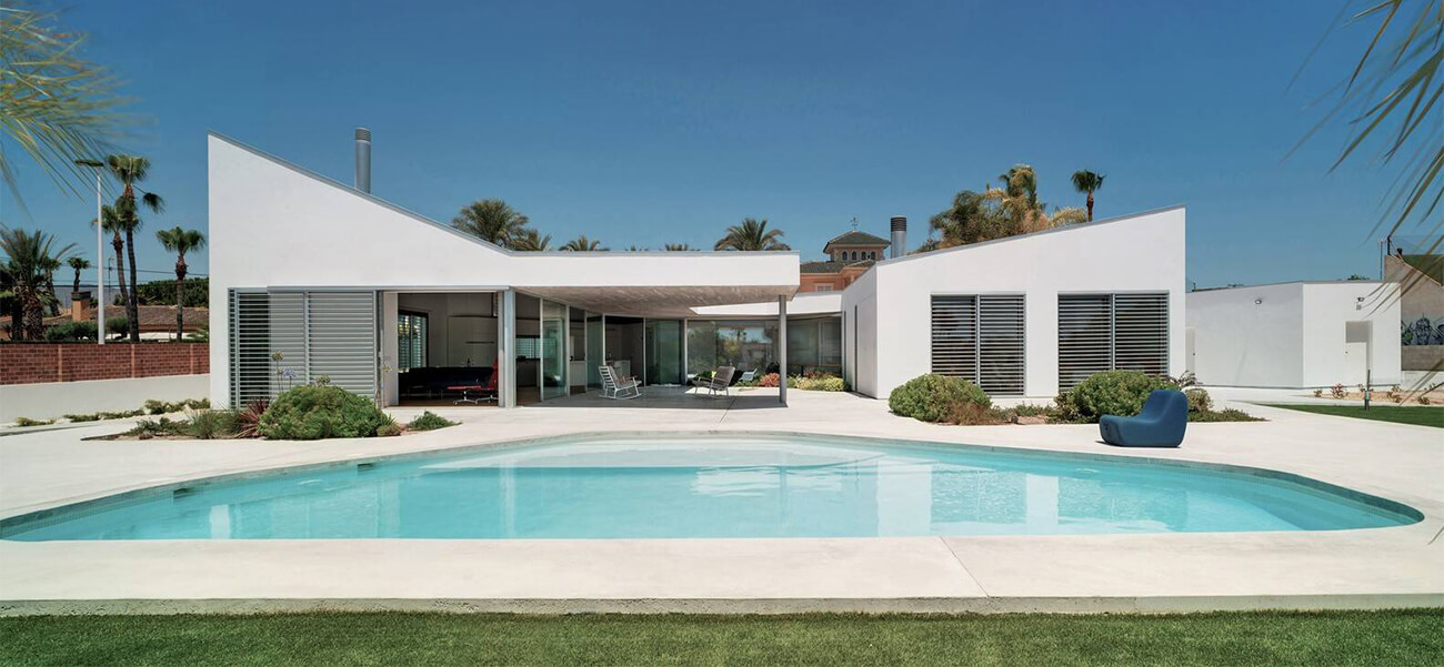 Biệt thự 1 tầng 290m2 độc đáo, tuyệt đẹp, mang dáng dấp của biển xanh, cát trắng, nắng vàng