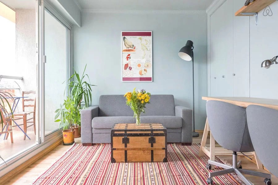 Căn hộ nhỏ gọn gàng nhờ giường ngủ giấu kín