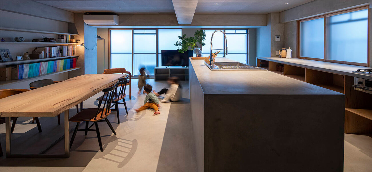 Căn hộ thiết kế phù hợp với quá trình trưởng thành của 4 đứa con nhỏ & giá xây dựng phần thô