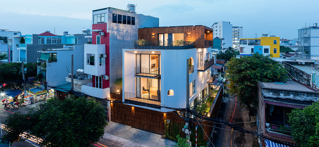 Độc đáo nhà phố 3 tầng có 3 mặt tiền với cửa ra vào “tàng hình” ở Sài Gòn