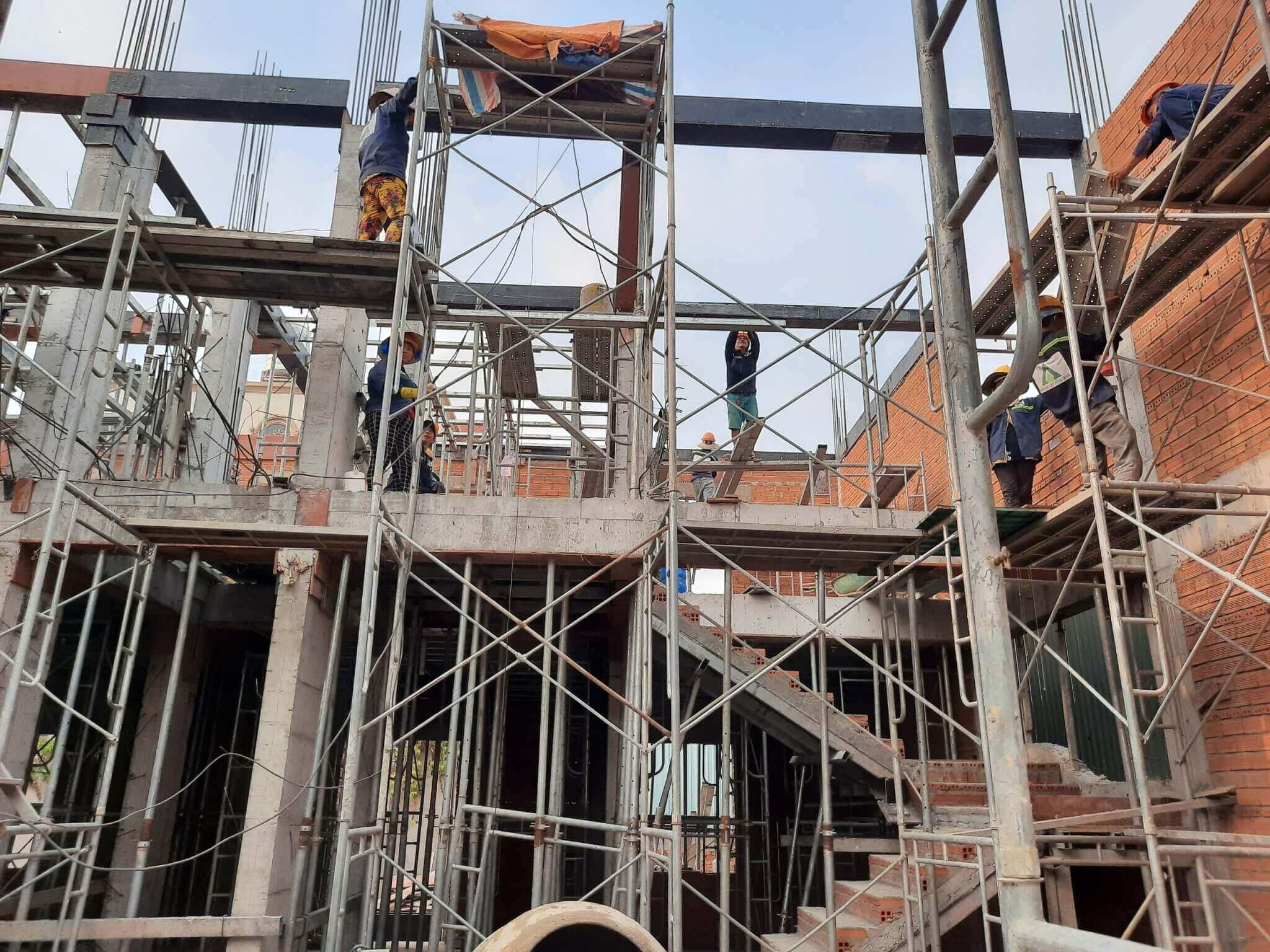 Giá xây dựng phần thô là bao nhiêu? Những yếu tố ảnh hưởng đến giá