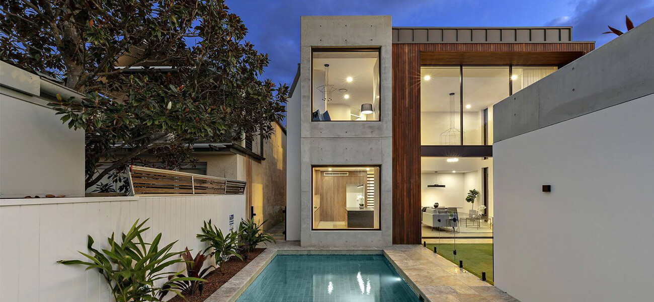 Ngôi nhà ‘lột xác’ hoàn toàn thành biệt thự đẹp 2 tầng, có giá gần 60 tỷ đồng