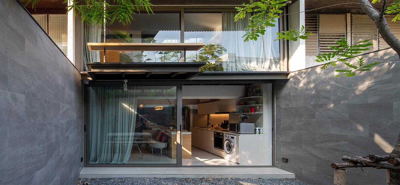 Nhà phố 2 tầng hiện đại, sáng thoáng, đủ yên tĩnh để nghỉ ngơi và báo giá xây dựng phần thô