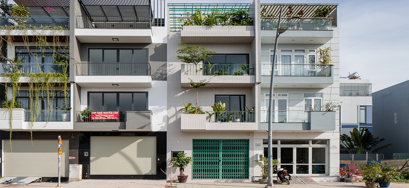 Nhà phố 5m đẹp ở quận 7 được bao phủ bởi những khu vườn nhiệt đới