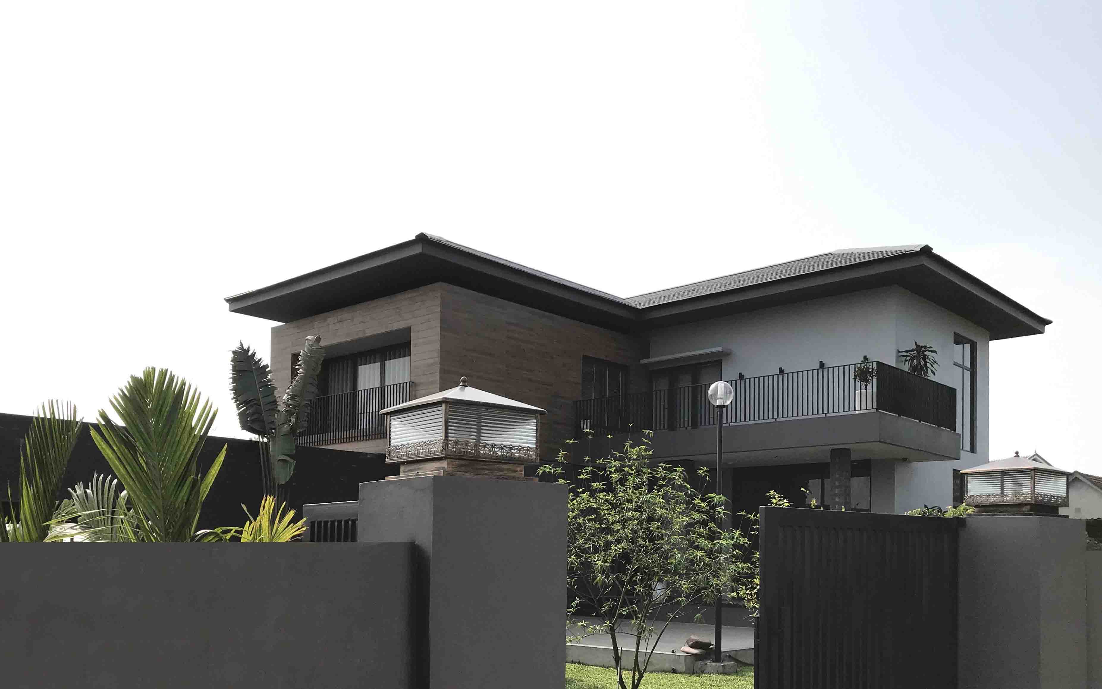 Xây nhà biệt thự 2 tầng nhìn thẳng ra cánh đồng lúa với thiết kế tiện dụng cho bố mẹ già ở Hà Tĩnh