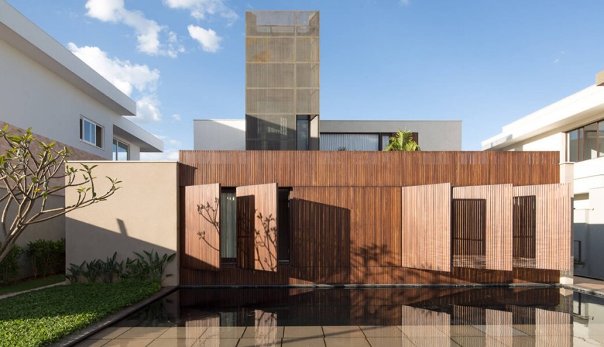 Biệt thự hiện đại 2 tầng nổi bật với mặt tiền lam gỗ gần gũi thân thiện