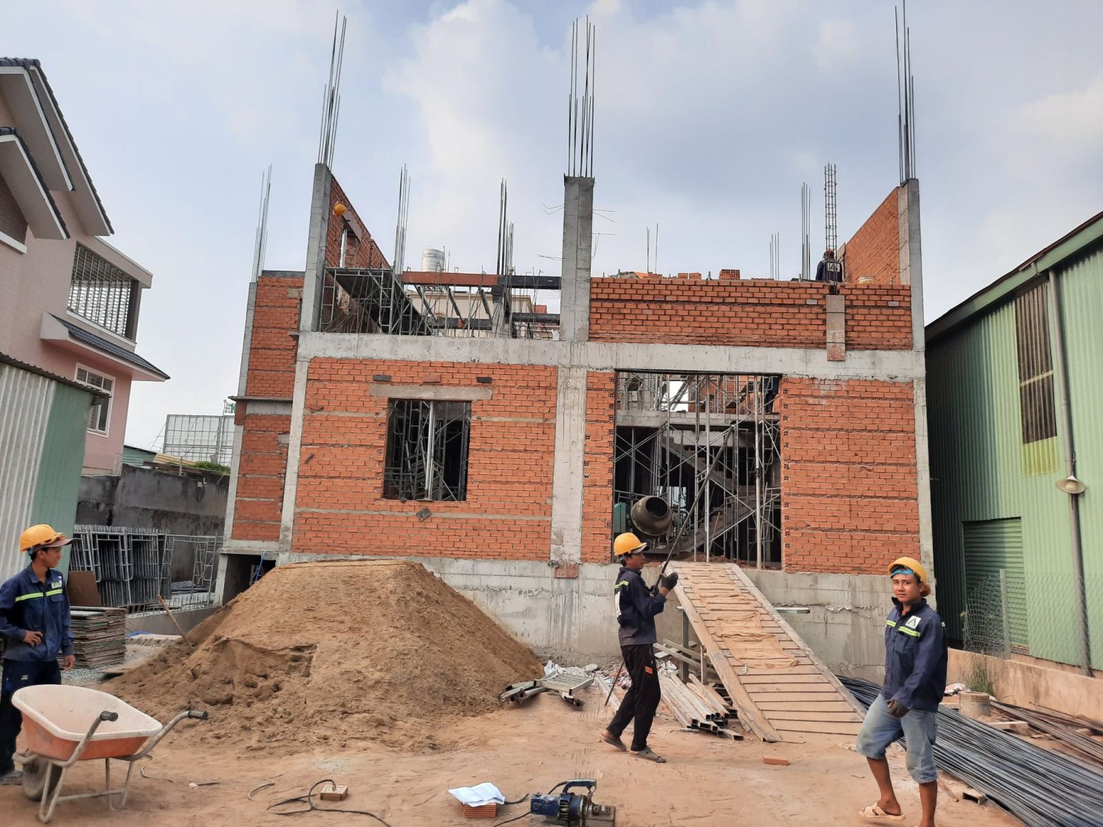Báo giá xây thô và nhân công hoàn thiện